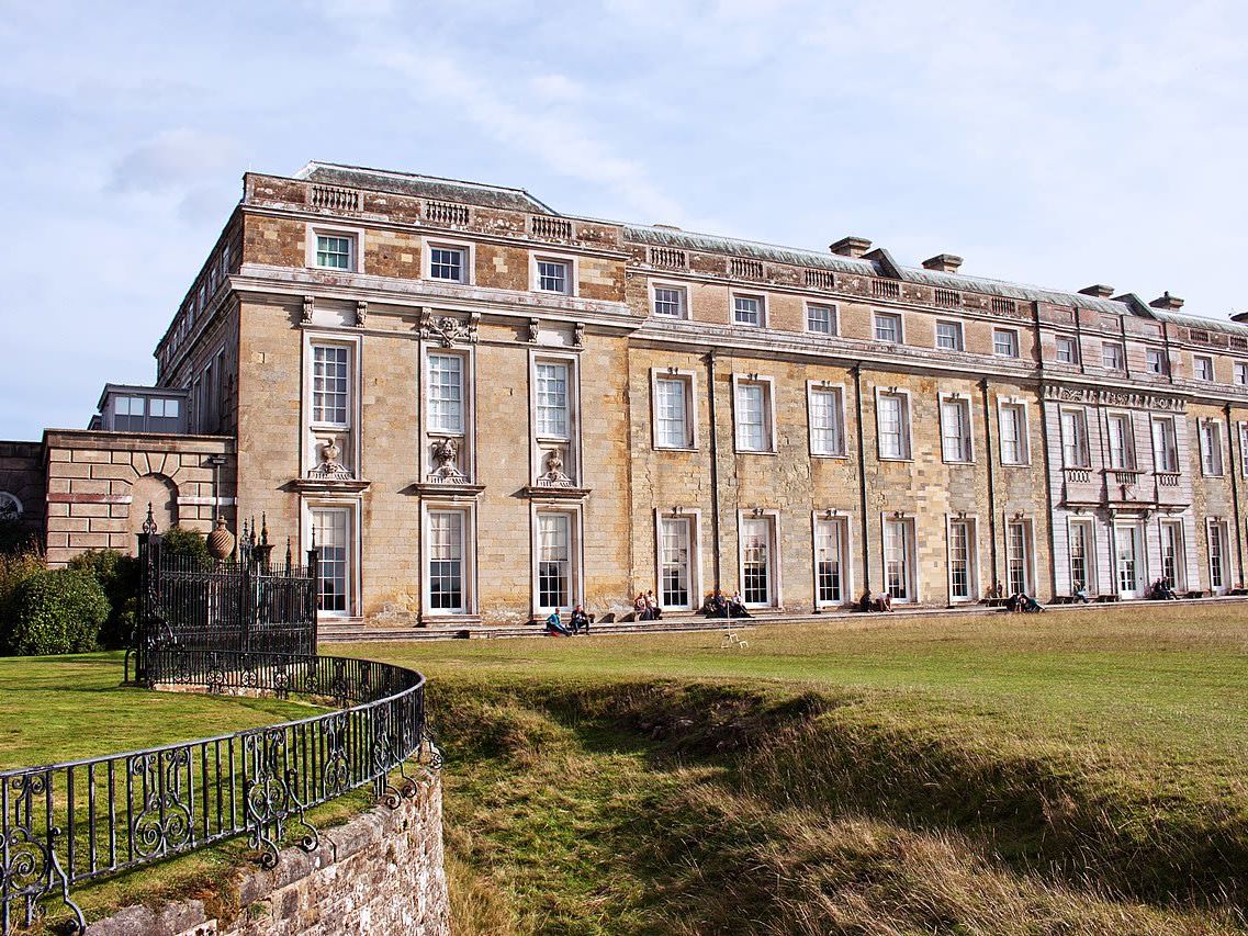 Travel to Heckfield, via Petworth