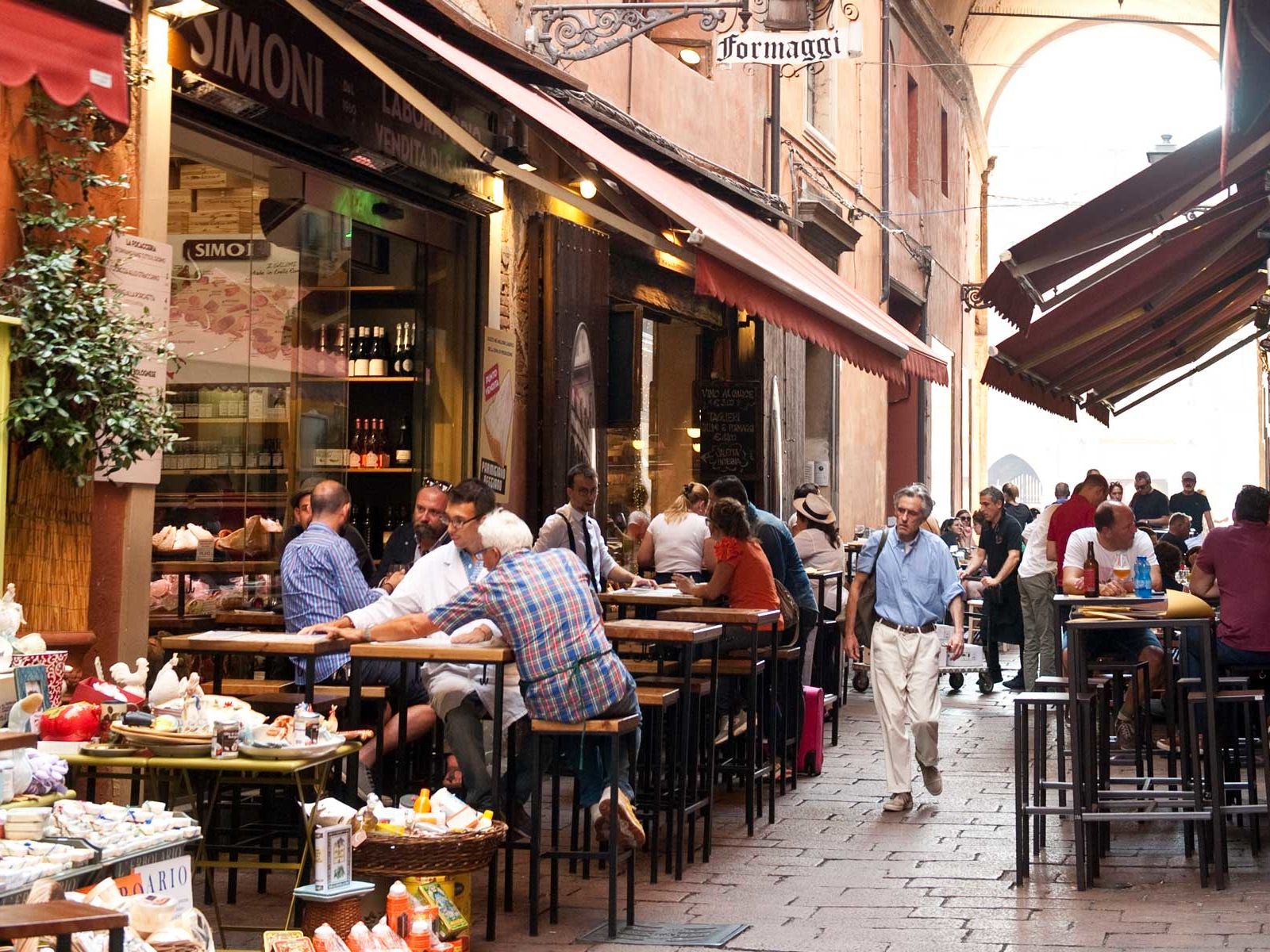 Train Journey to Bologna  with a Private Tasting Tour on Arrival