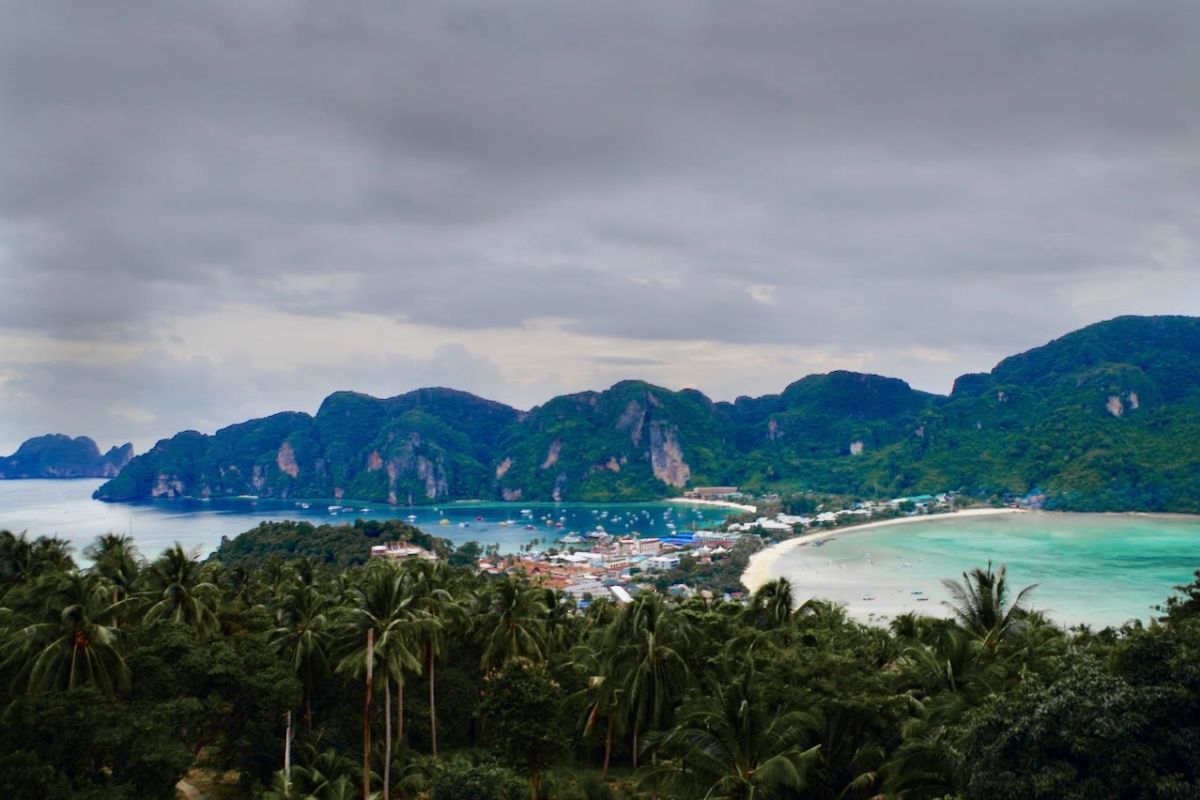 phi phi island lookout