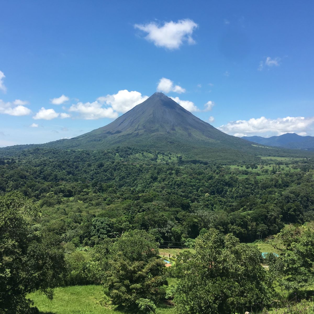 costa rica tours arenal volcano 