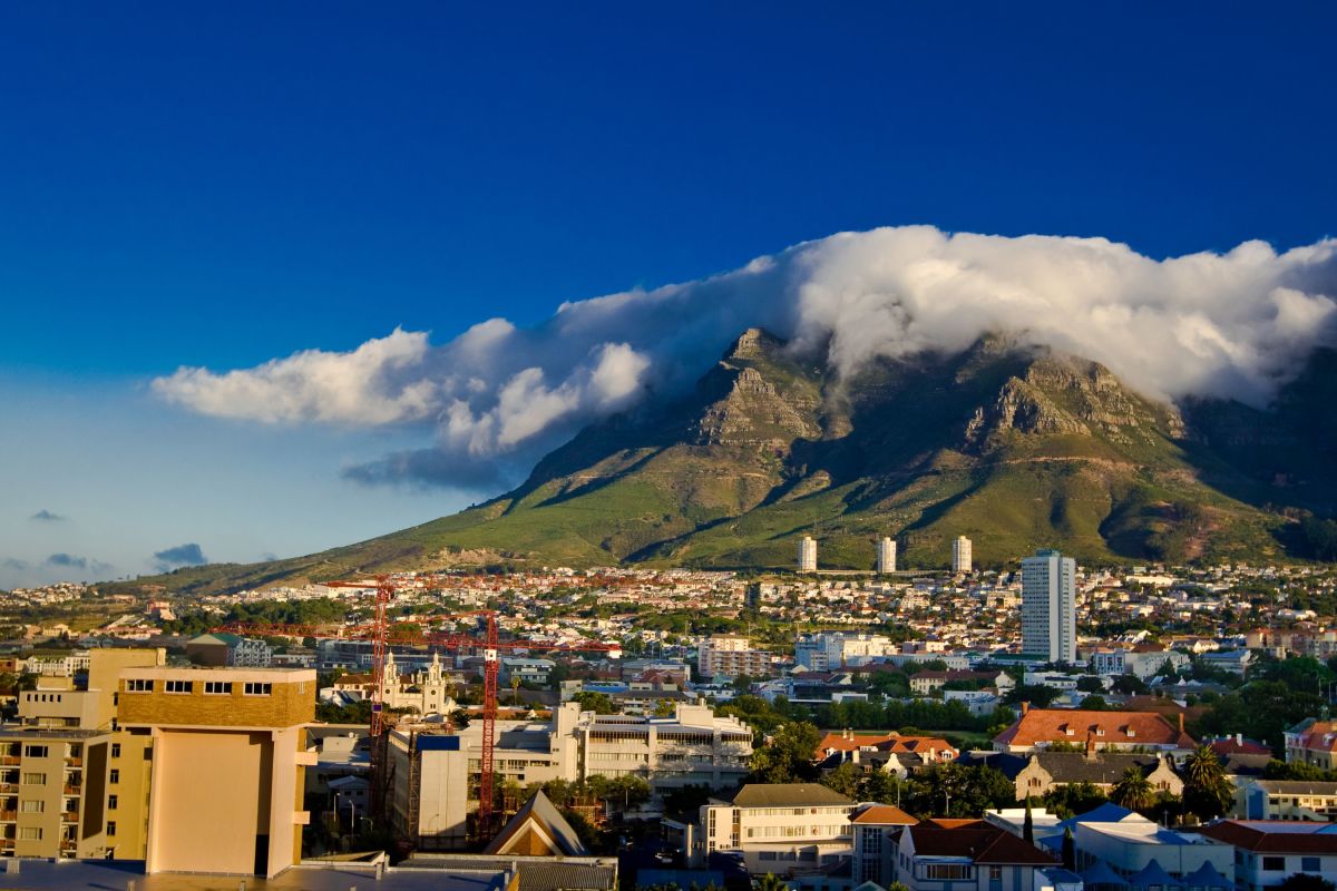 view of cape town and table mountain