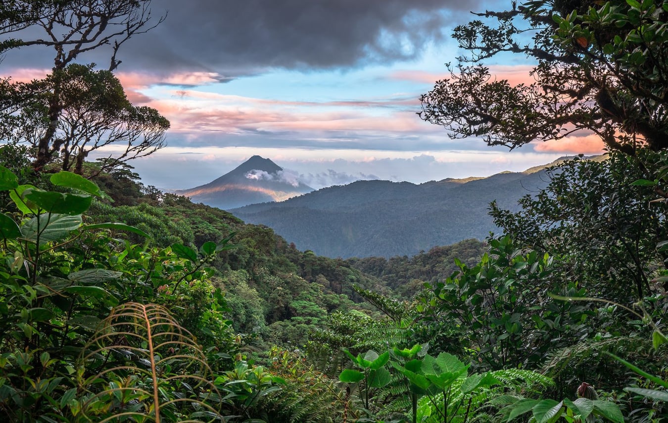 Arenal Volcano rising above the rainforest on a 5-day Costa Rica itinerary