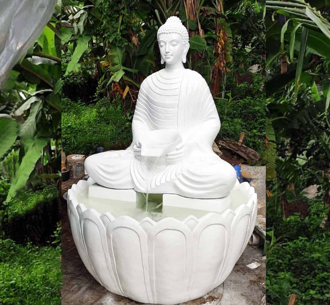 Garden with Lord Buddha statue