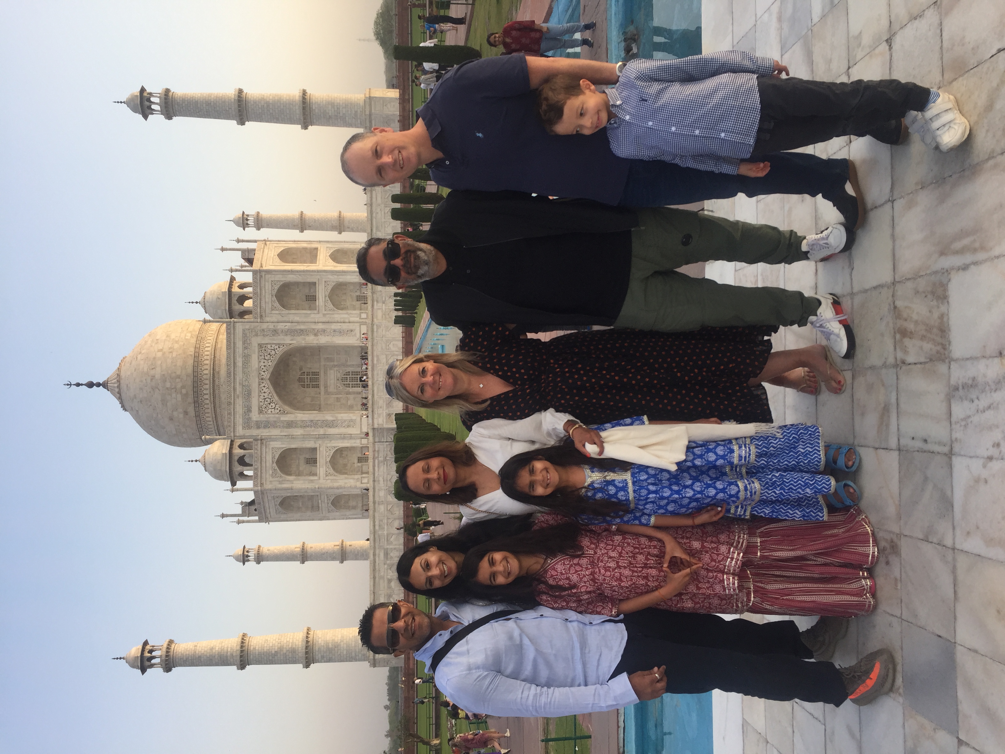 Besteverindiatour guests capturing there memories at Taj Mahal