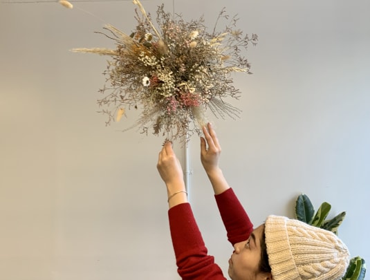 Create a Fluffy Flower Cloud with Dried Flowers