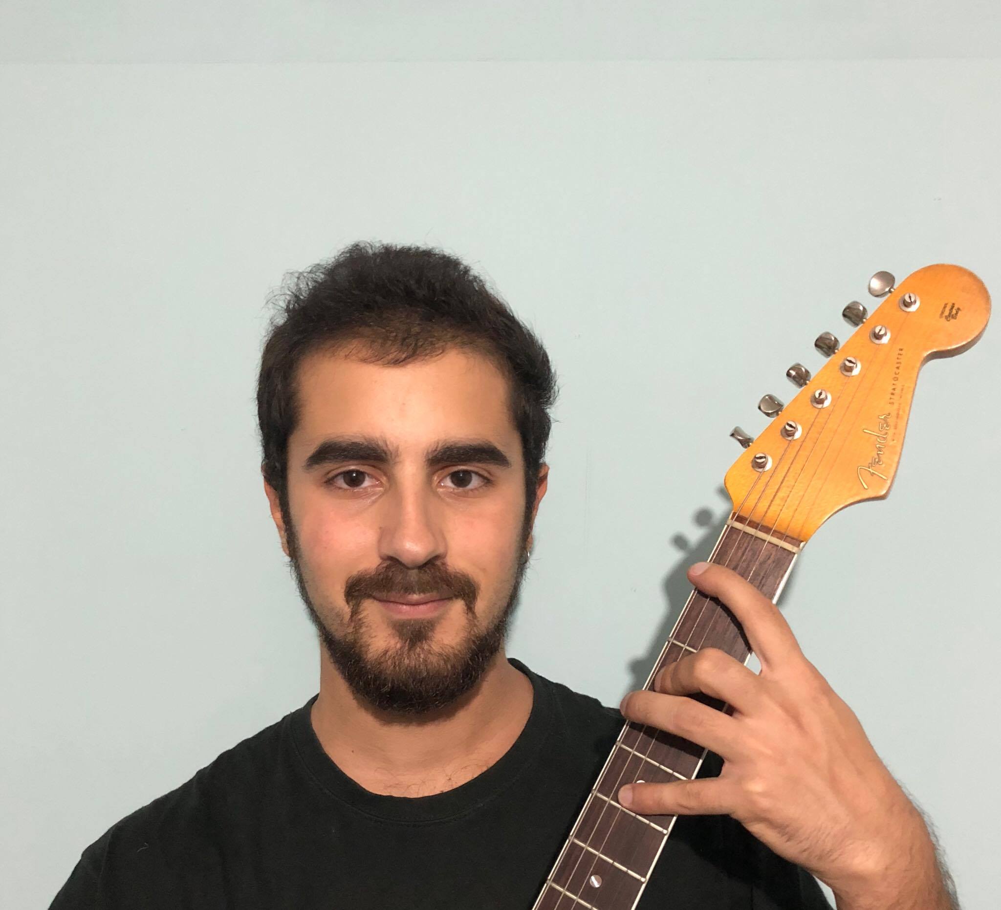 Guitar Lessons for Beginners by Petros Stathatos - music in London