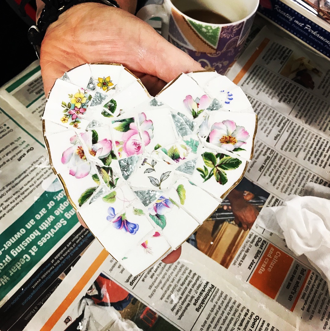 Fabric Mosaic Art Learn to make these lovely pieces of mini mosaics by The Mosaic Tutor - crafts in London