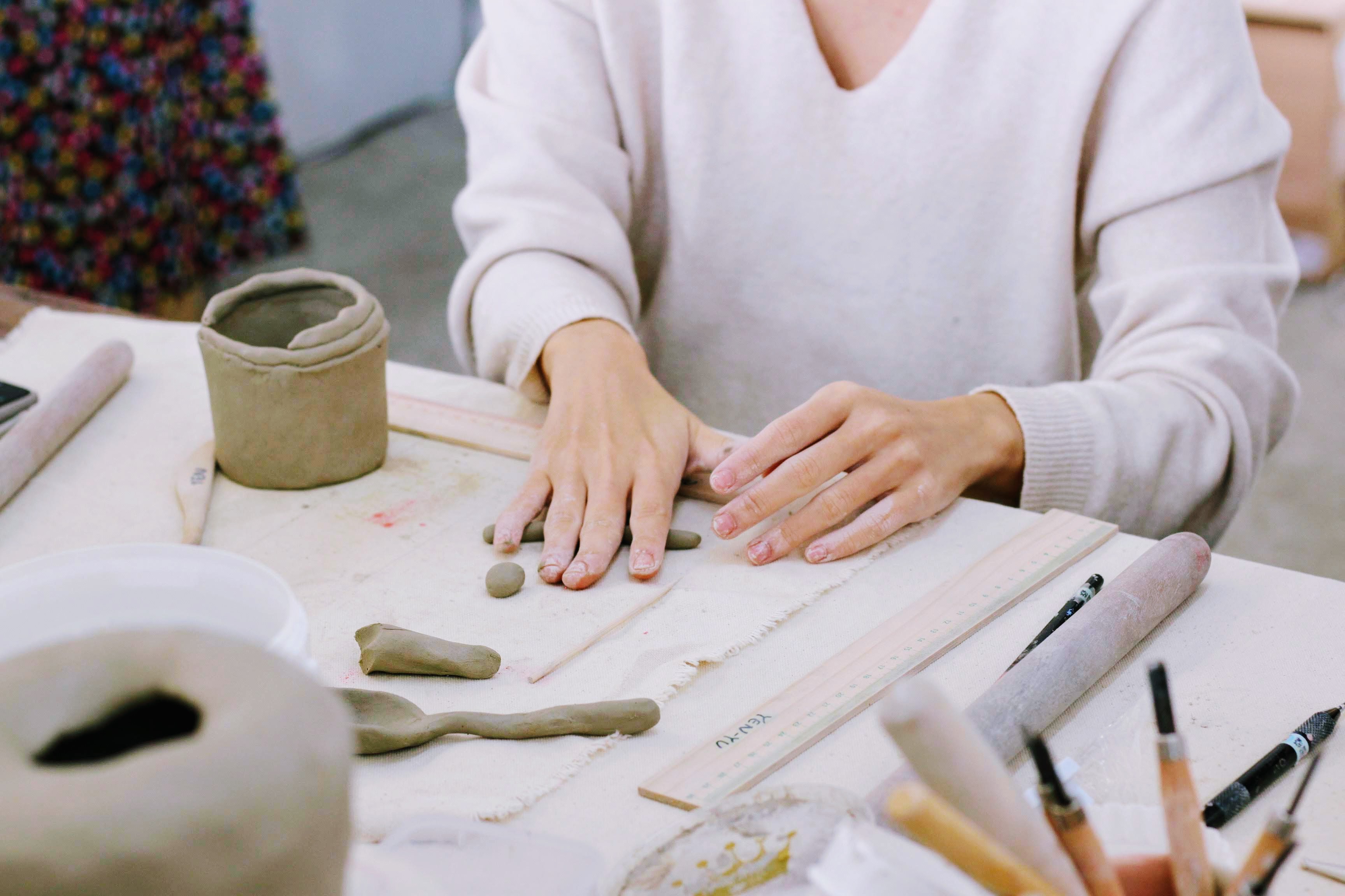 Wabisabi ceramic tableware workshop by CozyPots Creative Studio - art in London