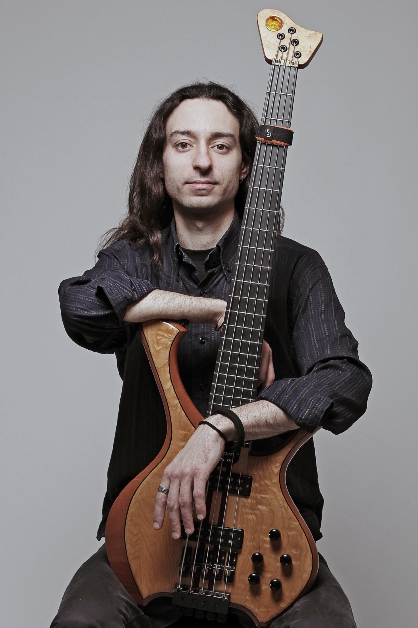 Bass Masterclass with Alex Lofoco by Alex Lofoco - music in London