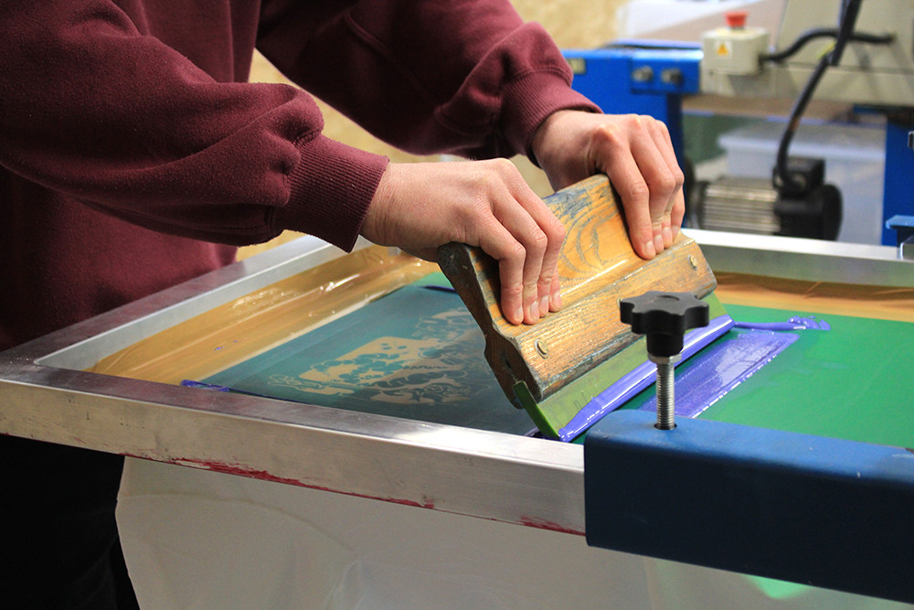 T shirt screen printing workshop Clearance