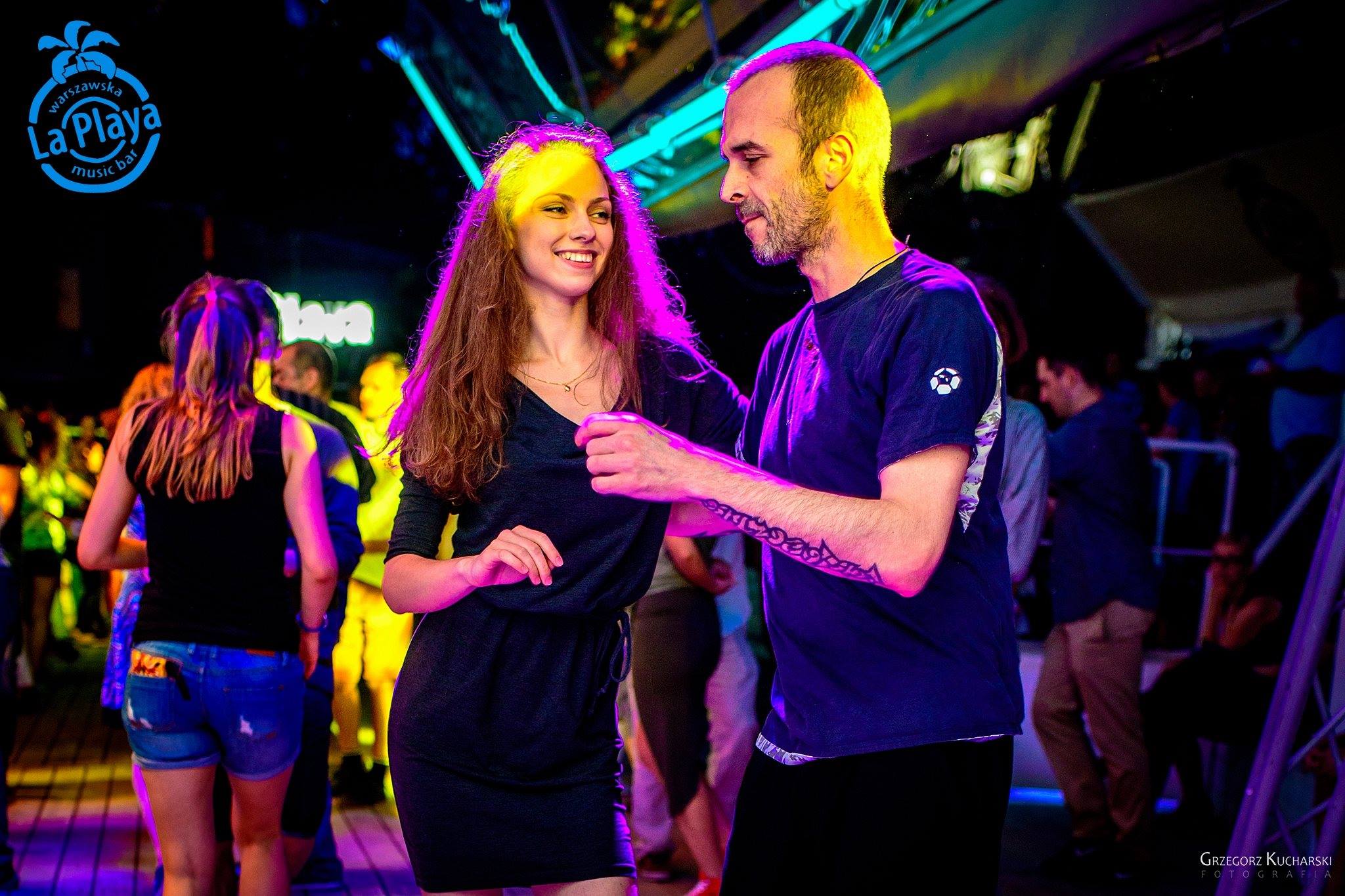 Ladies Salsa Styling by Casa della Salsa - dance in London