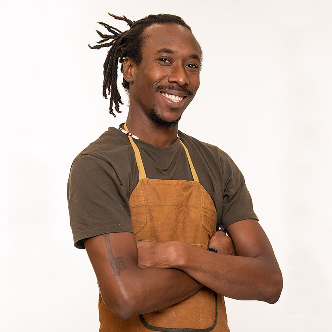 Pottery Taster Session by Ronaldo W - Create Space London - art in London