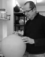 Introduction toThrowing on the Potters Wheel by The Coiled Pot - art in London