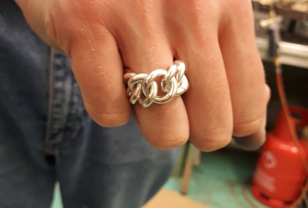 Make A Chunky Curb Chain Ring Obby