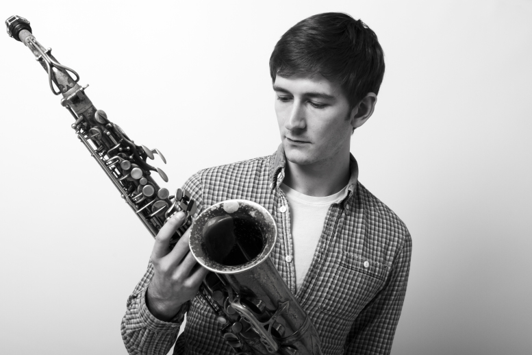Beginners Saxophone Lessons by Tommy Andrews - music in London
