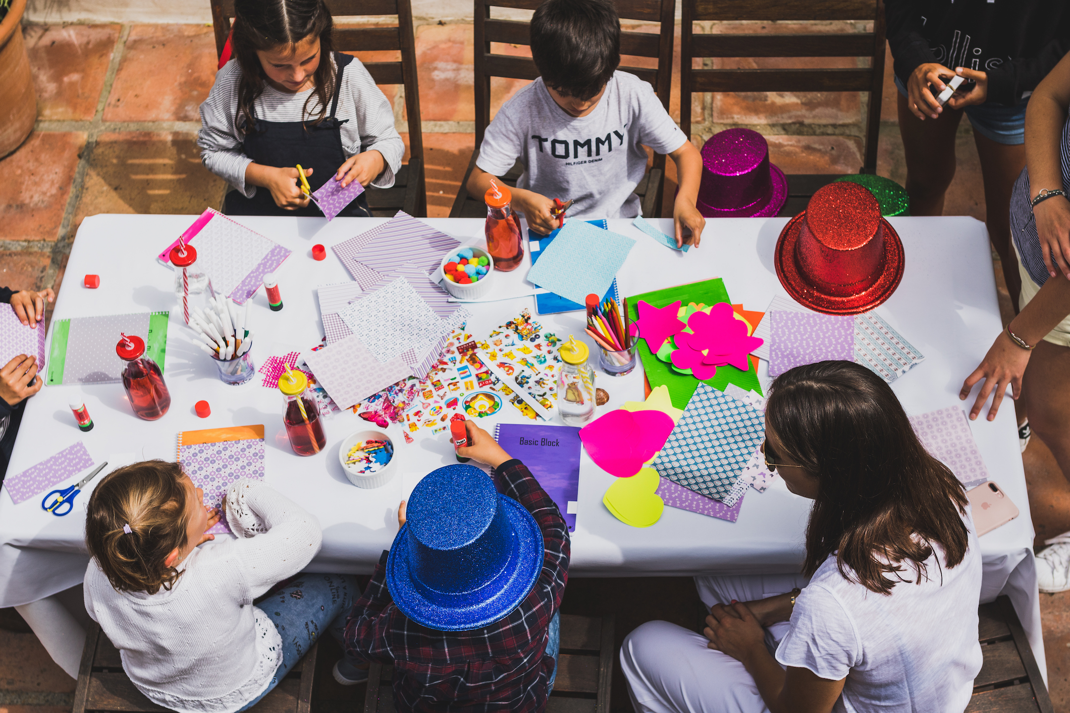 Bespoke Childrens Art & Craft Workshop in Your Home! by Plox - crafts in London