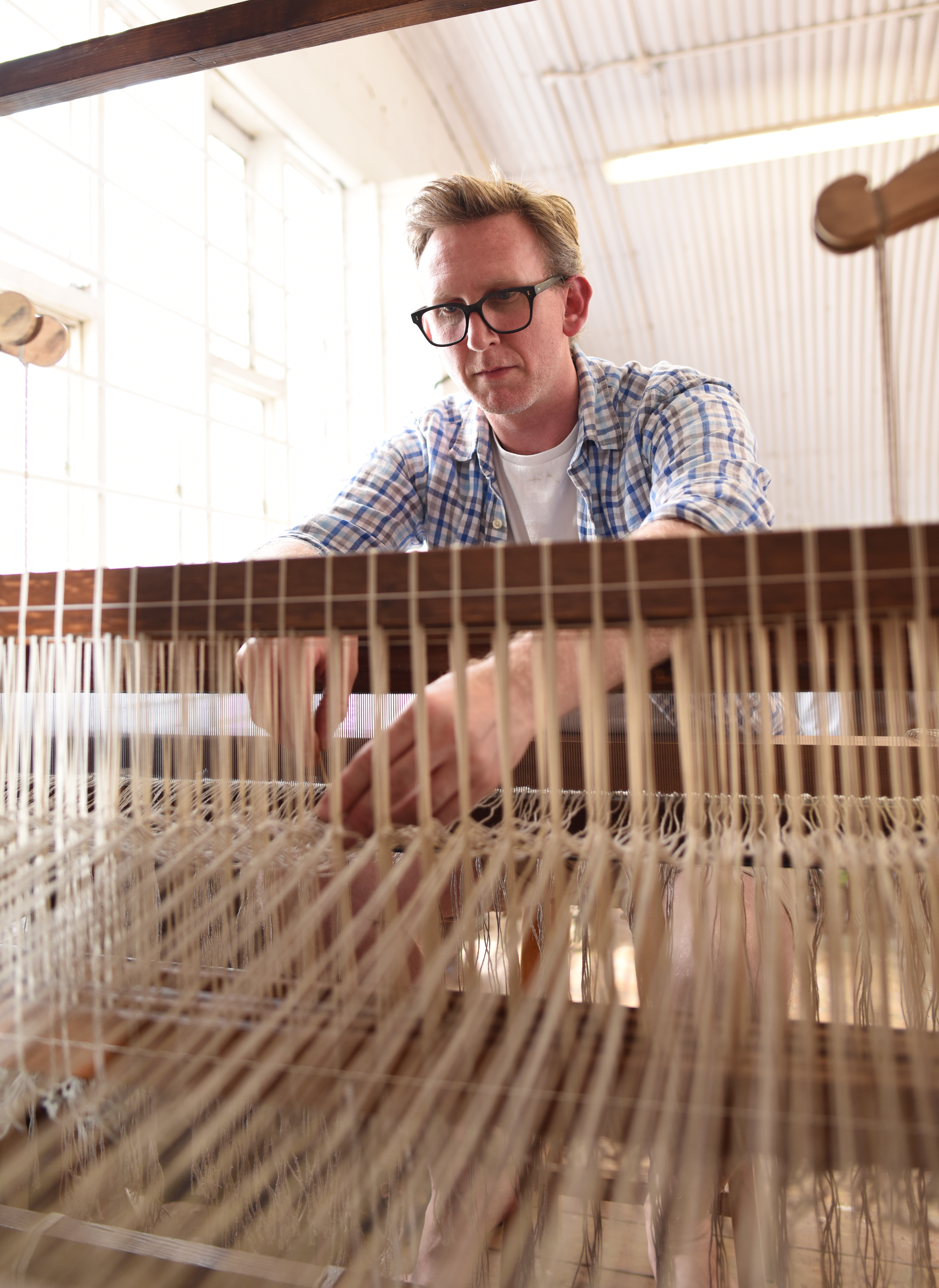 Introduction to Multi-Shaft Weaving by Alan Oliver Handwoven Rugs & Textiles - crafts in London