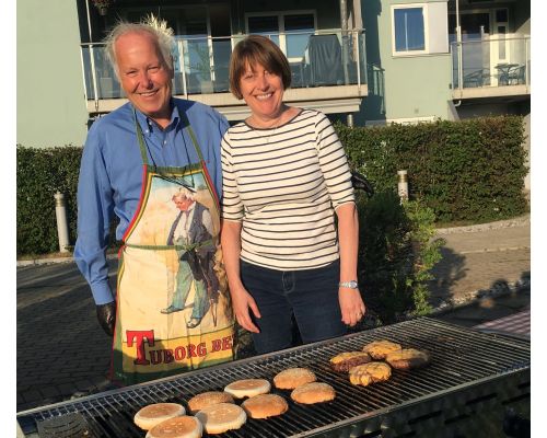 Dugnad og grilling gir samhold