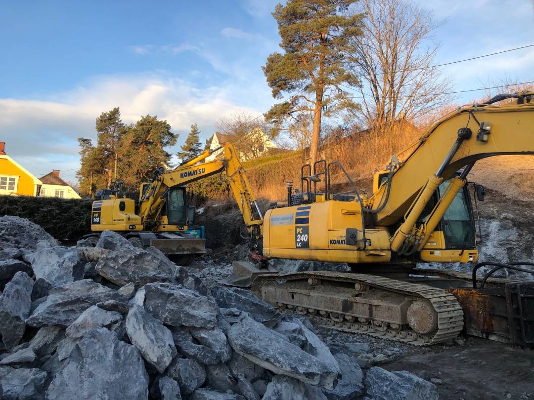 Foto av byggeplass under bygging av enebolig, i Høvik, Bærum