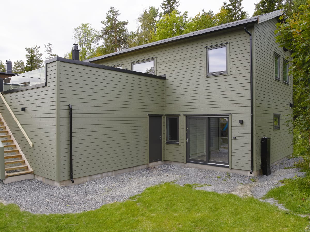 Foto av fasade på enebolig bygget av OBOS Block Watne Eneboliger i Heggedal i Asker