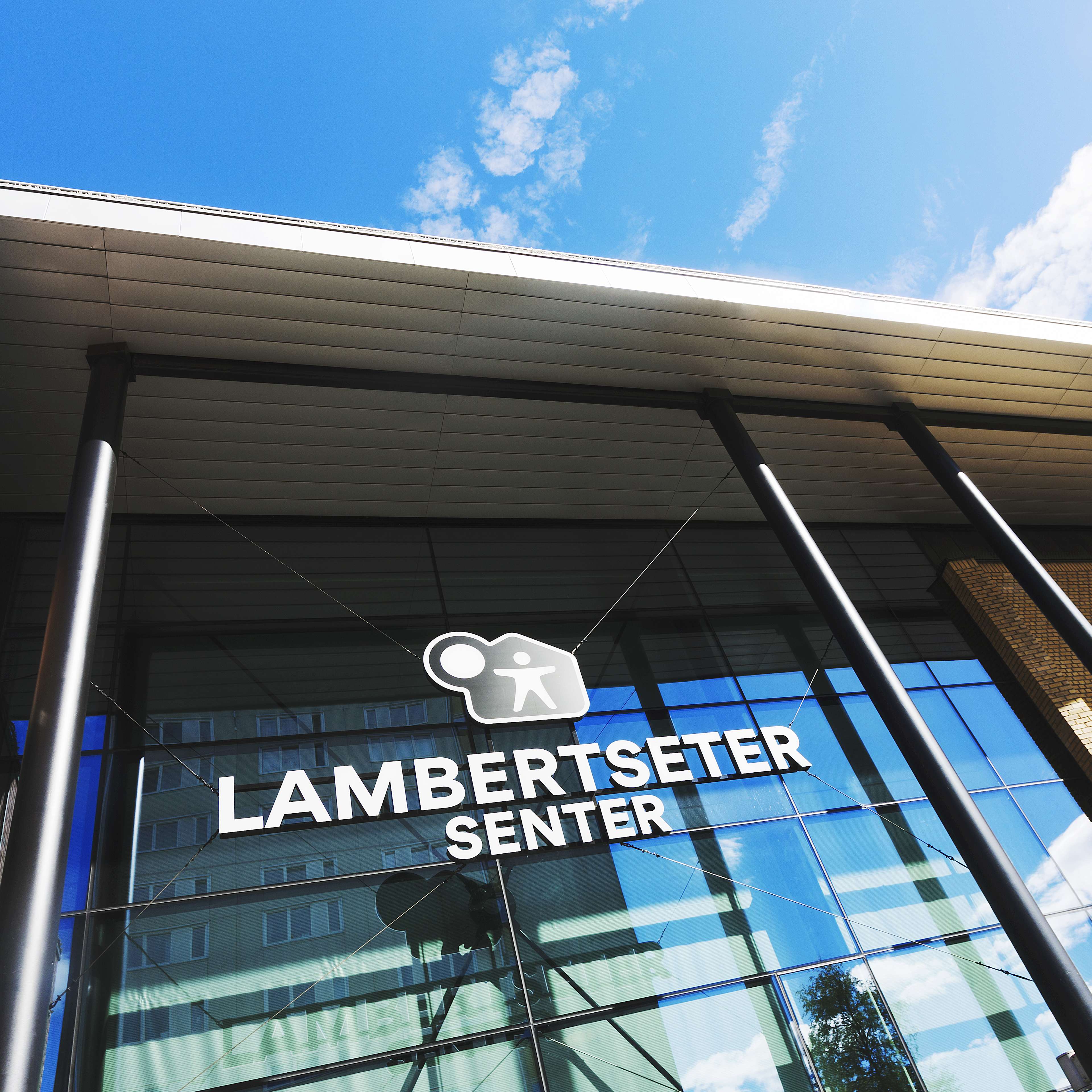 Lambertseter Senter fasade.