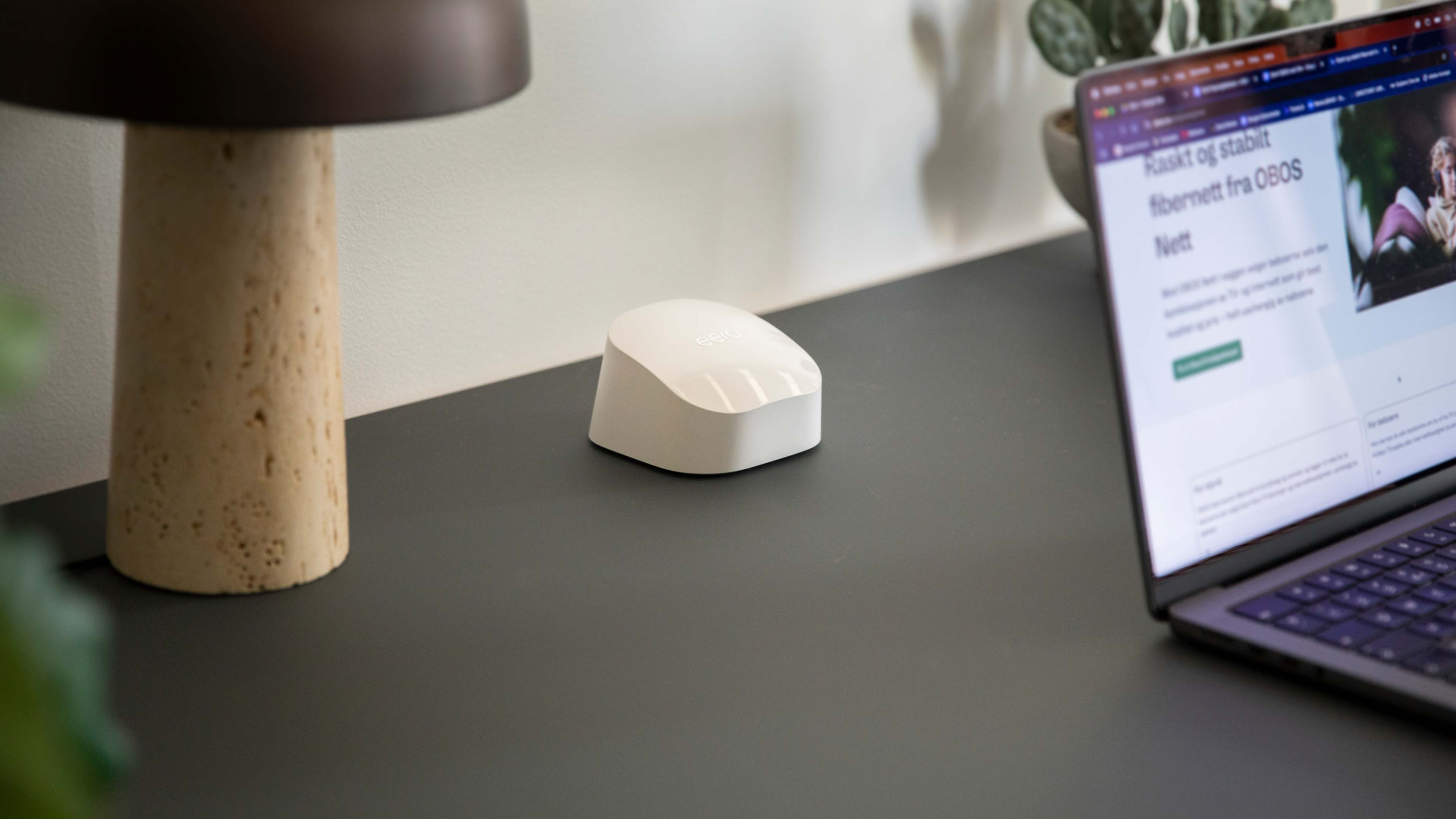 Foto av en ruter på en skrivepult