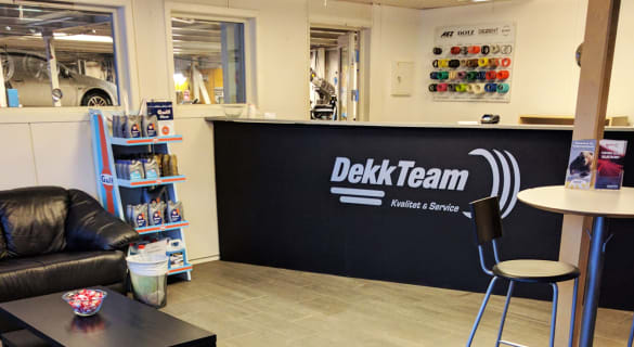Miljøbilde fra kundemottaket til DekkTeam i Ålesund