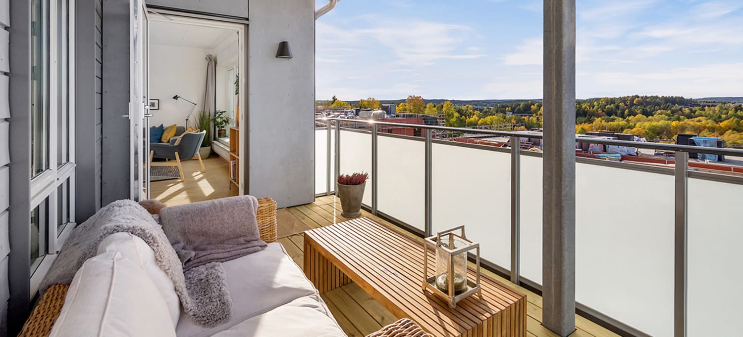 balkong på Rosenholm med sittegruppe