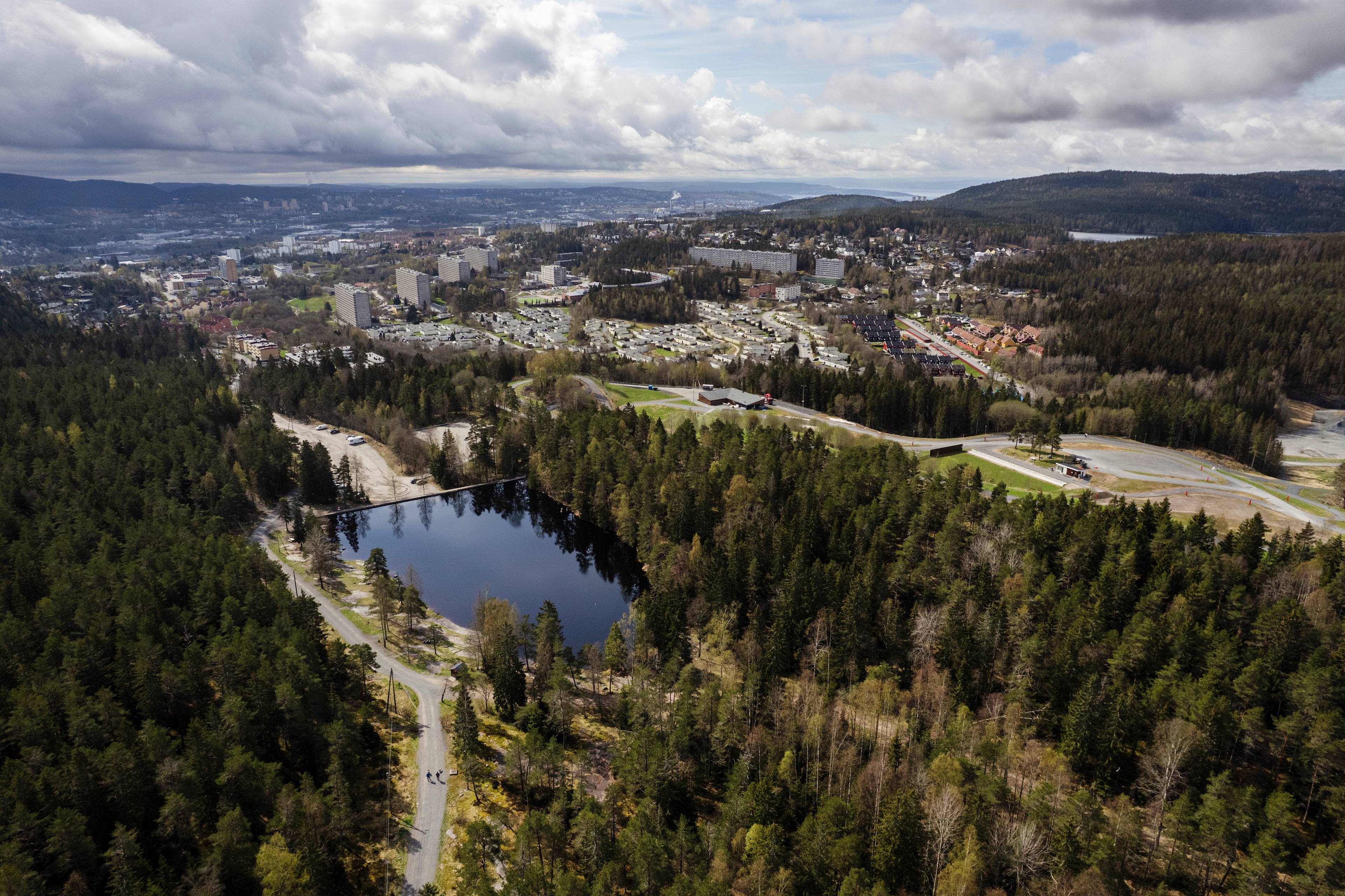 Foto av Lillomarka arena, sett ovenfra.