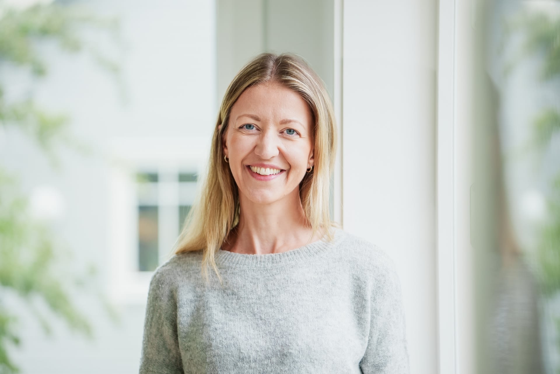 Kjersti Grønseth, også kjent som «Forbrukerfrue», smiler mot kamera