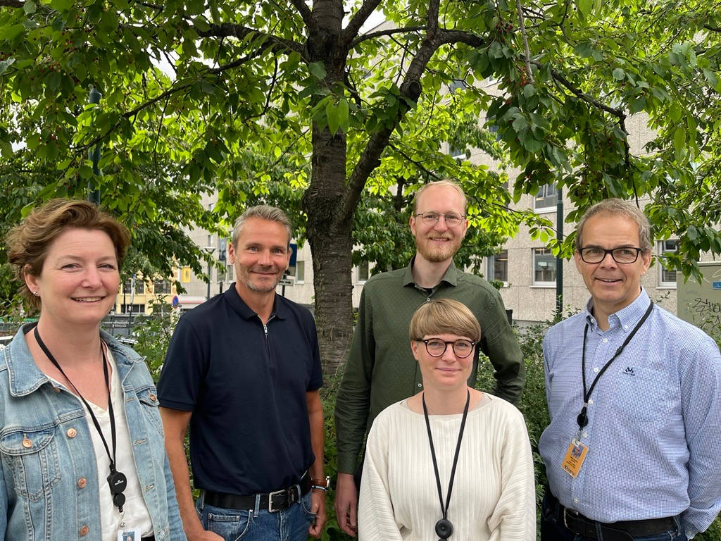 Fra venstre: Birgitte Mollstad, Gisle Aasberg (Order Control), Jonas Aakenes (Morescope), Karoline Petersen og Lars-Andre Skari.