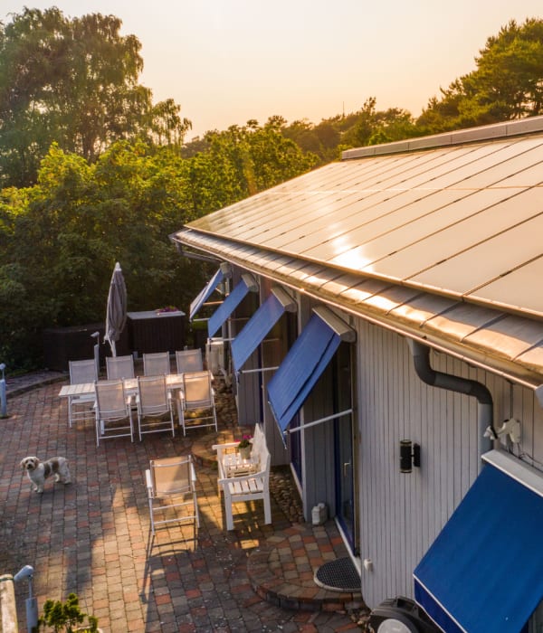 Radhus med solceller från Otovo på taket