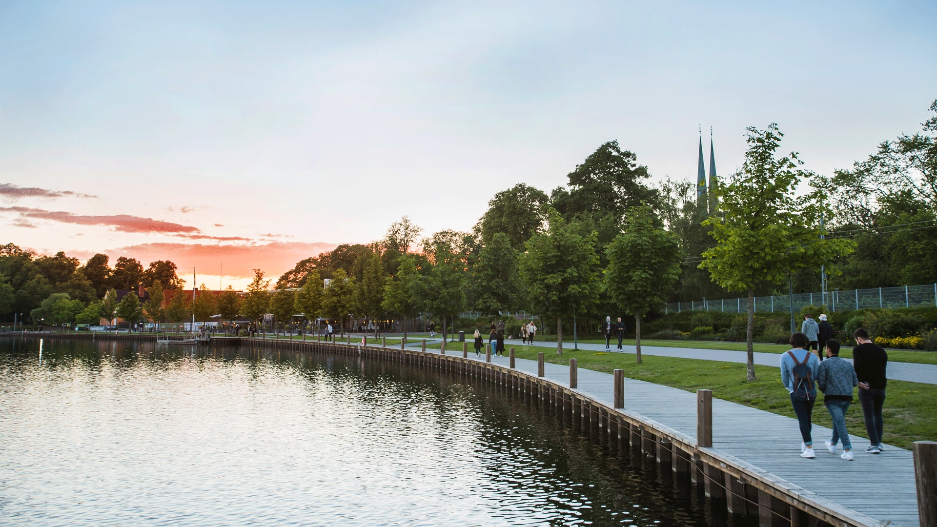 Promenadstråk runt Växjösjön