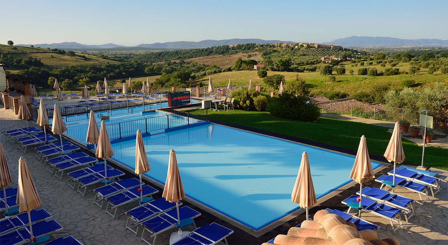 Oversiktsbilde over Borgo Magliano Garden Resort i Toscana