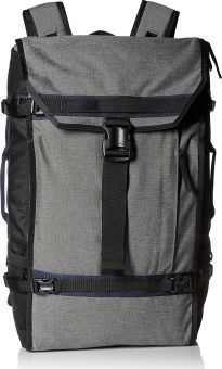 Front facing view of the Timbuk2 Aviator