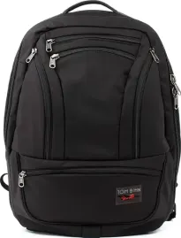 Front facing view of the Tom Bihn Synik 30