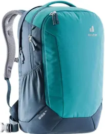 Front facing view of the Deuter Giga SL