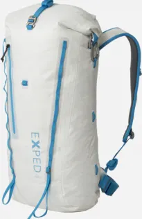 Front facing view of the Exped Whiteout 30