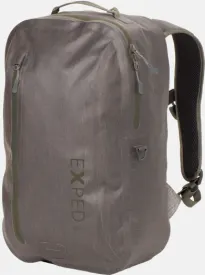 Front facing view of the Exped Cascade 25