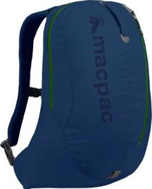 Front facing view of the Macpac Kahu AzTec® 22