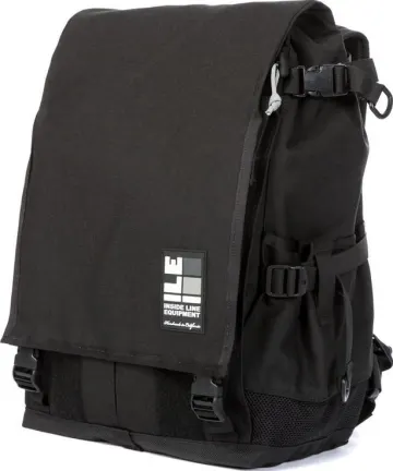 ILE Flaptop carry-on backpack