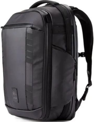 Nomatic Mckinnon Camera Pack      carry-on backpack