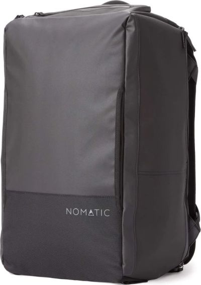 Front facing view of the Nomatic Travel 40L Bag