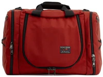 Front facing view of the Tom Bihn Aeronaut 45L