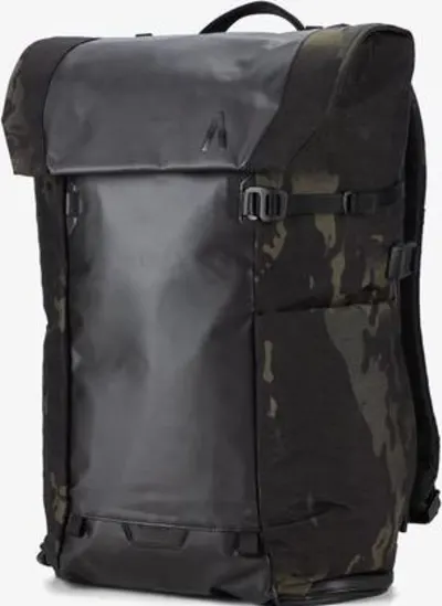 Boundary Supply Errant X-Pac Details - One Bag Travel