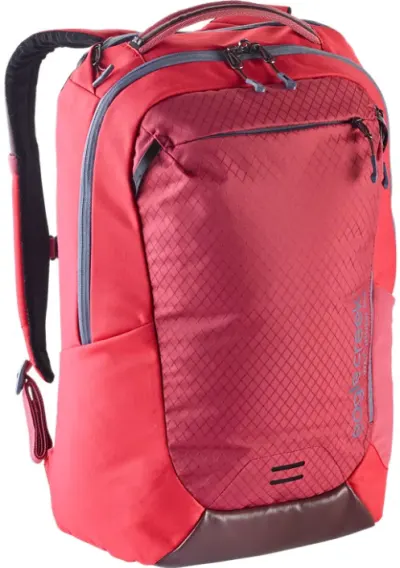 Front facing view of the Eagle Creek Wayfinder 30L Women's Fit