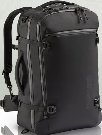 Front facing view of the Eagle Creek Caldera™ Travel Pack 45L