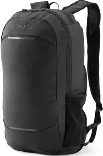 Front facing view of the Nomatic Navigator Collapsible Backpack