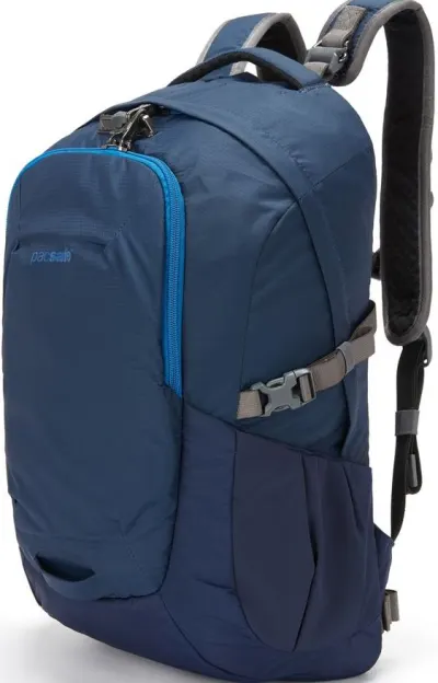 Front facing view of the Pacsafe Venturesafe 25L G3 Anti-Theft Backpack