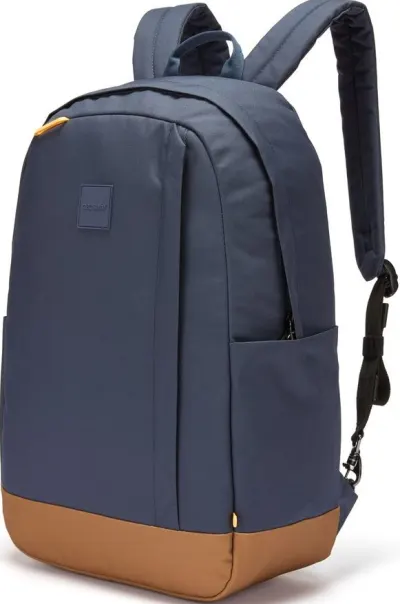 Front facing view of the Pacsafe Go 25L Anti-Theft Backpack